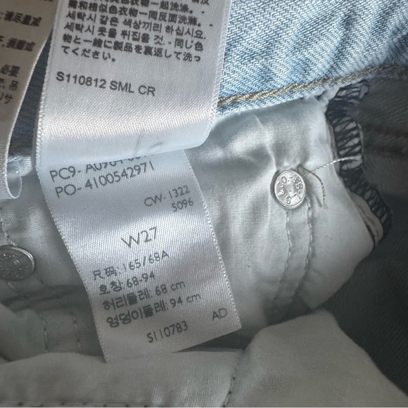 Levi's light wash low pro straight leg - Picture 6 of 6